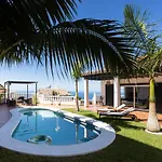 Home2book Design Asian Sabina, Heated Pool & View Sauzal