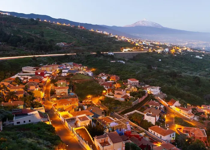 Home2book Design Asian Sabina, Heated Pool & View ヴィラ サウサル