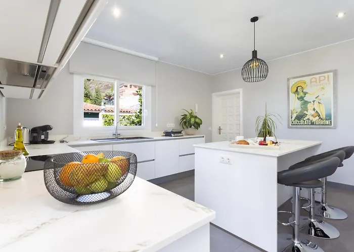 Home2book Design Asian Sabina, Heated Pool & View *