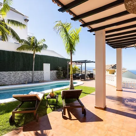 Βίλα Home2book Design Asian Sabina, Heated Pool & View *