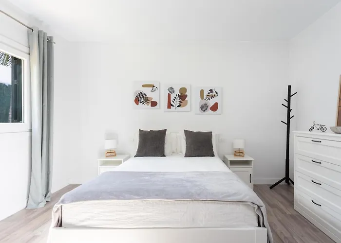 Home2book Design Asian Sabina, Heated Pool & View Villa *