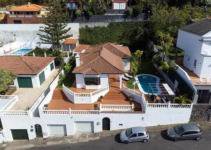 Βίλα Home2book Design Asian Sabina, Heated Pool & View *